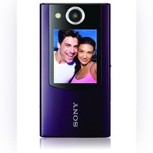 NIB Video Camera: Sony Bloggie Duo Camera MHS-FS2